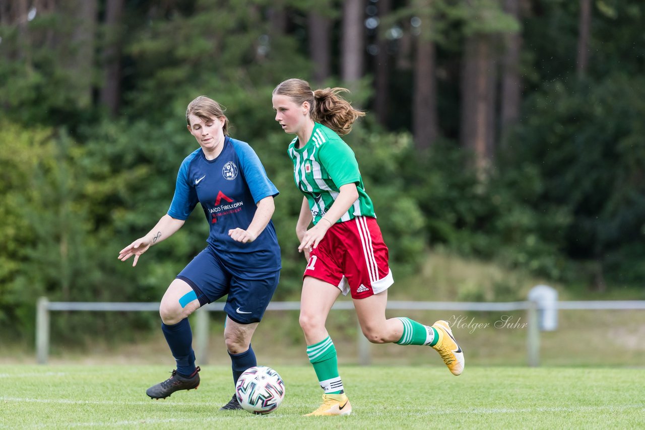 Bild 318 - F SV Boostedt - SV Fortuna St. Juergen : Ergebnis: 2:1